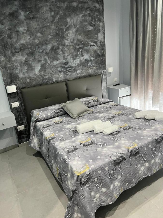 La Nuova Hera Кротоне Екстериор снимка